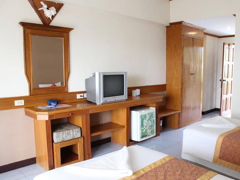 Chang Park Resort 3*