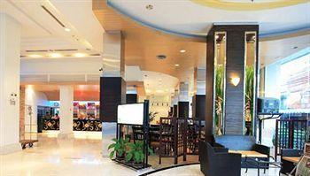 Golden Crown Grand Hotel