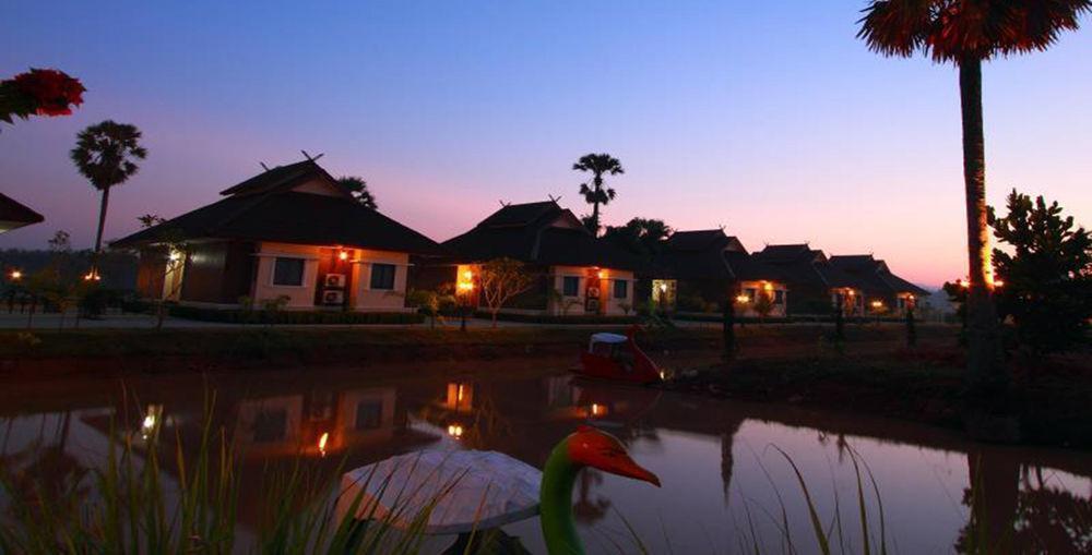 Boom Forest Hotel 3*