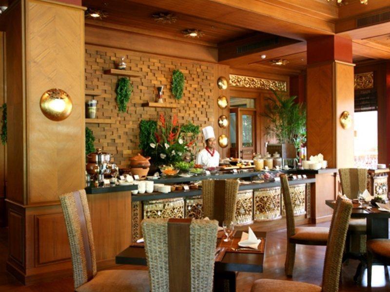 Resort Khum Phaya & Boutique Collection
