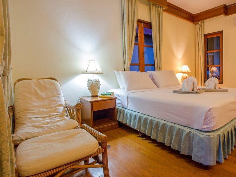 Resort Longbay 3*