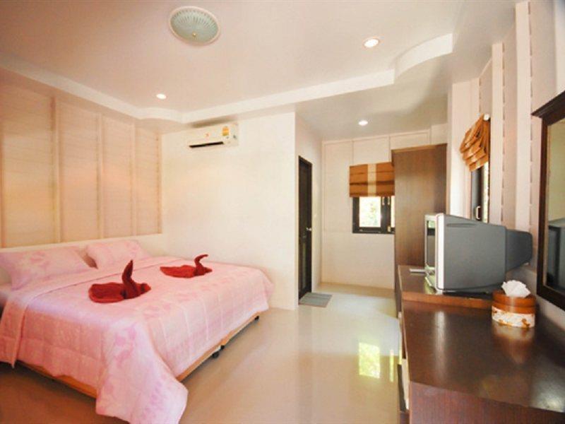 Resort Haad Yao Bungalows 2*