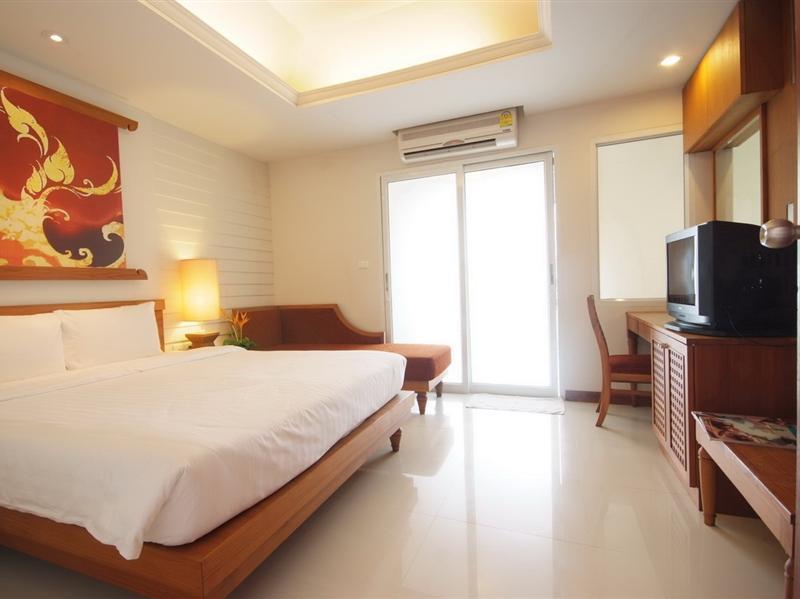 Resort First Chaweng (Koh Samui)