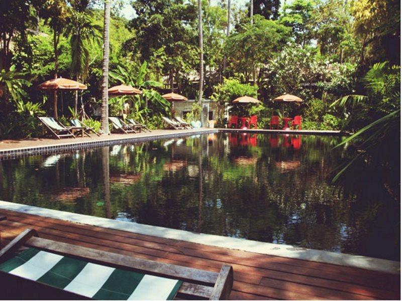 Resort The Sundays Sanctuary &