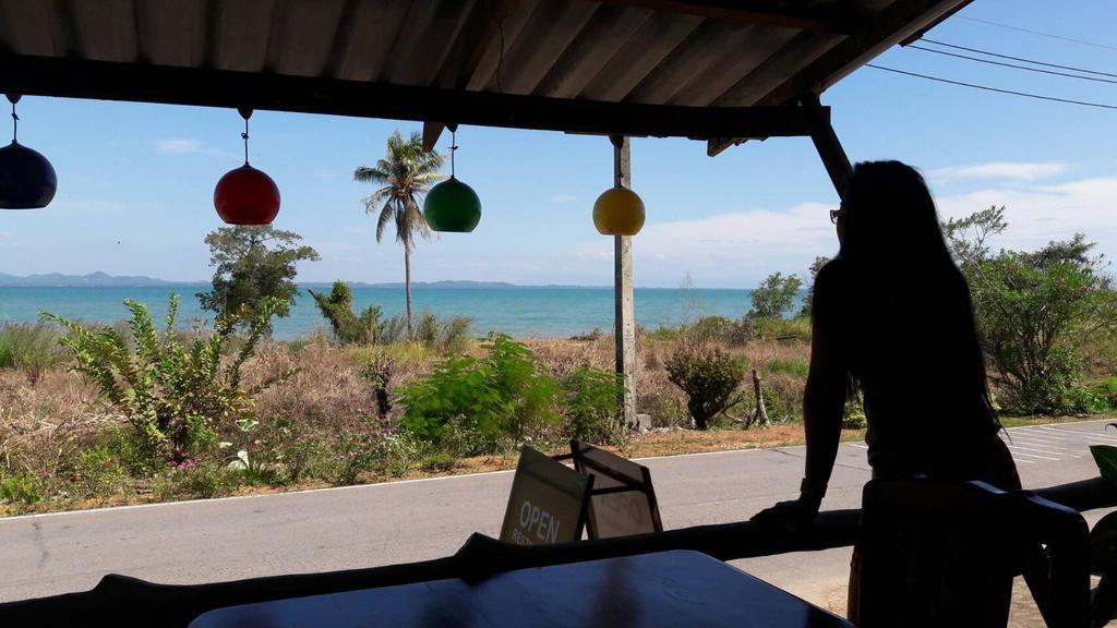 Guest house Kohchang Fuengfah