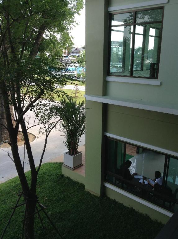 Koh Loi 2*