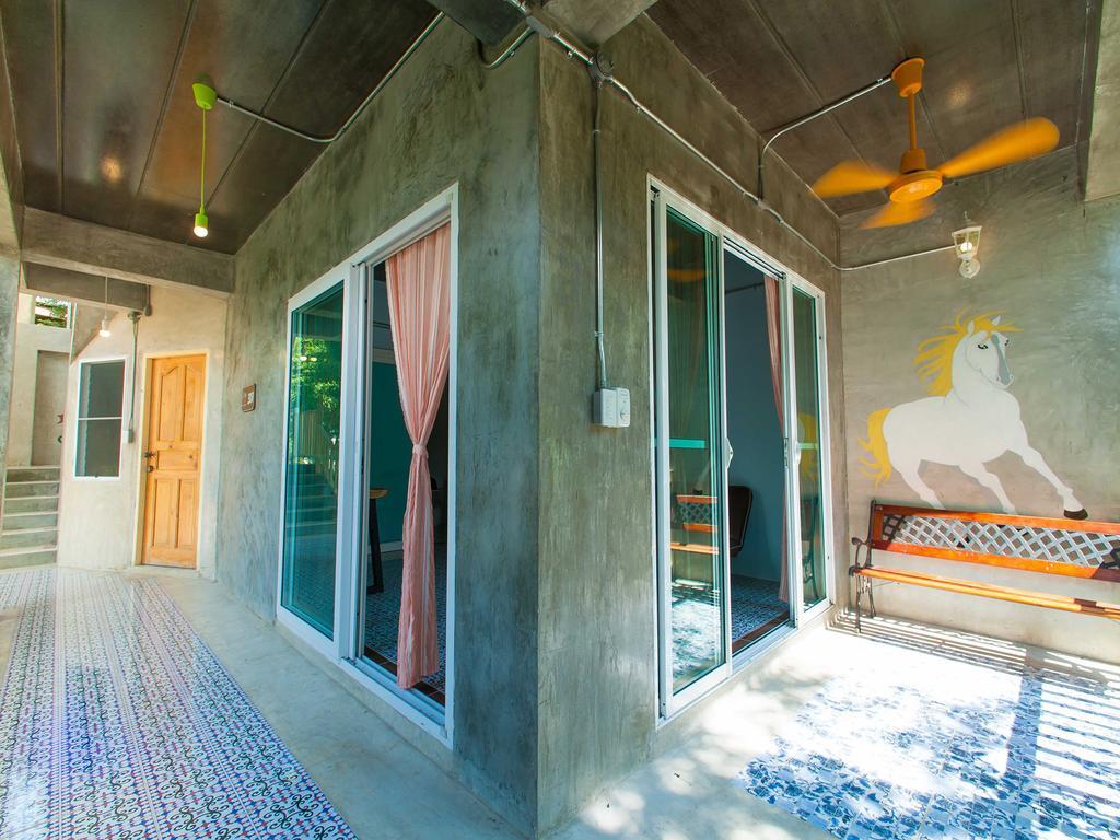 Baan Chokdee