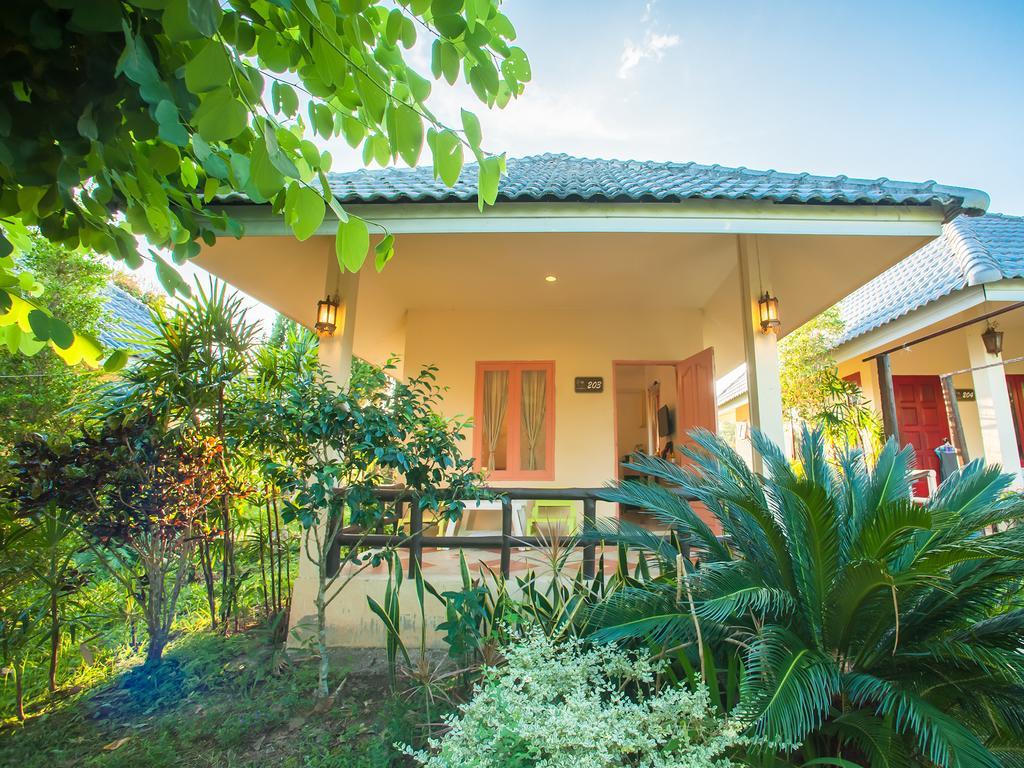 Resort Baan Chokdee 3*