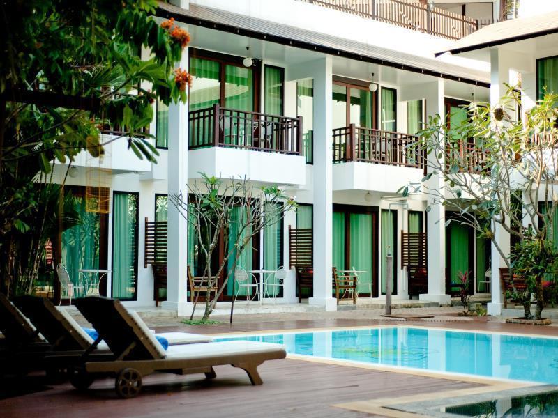 Hotel The Mantrini 4*
