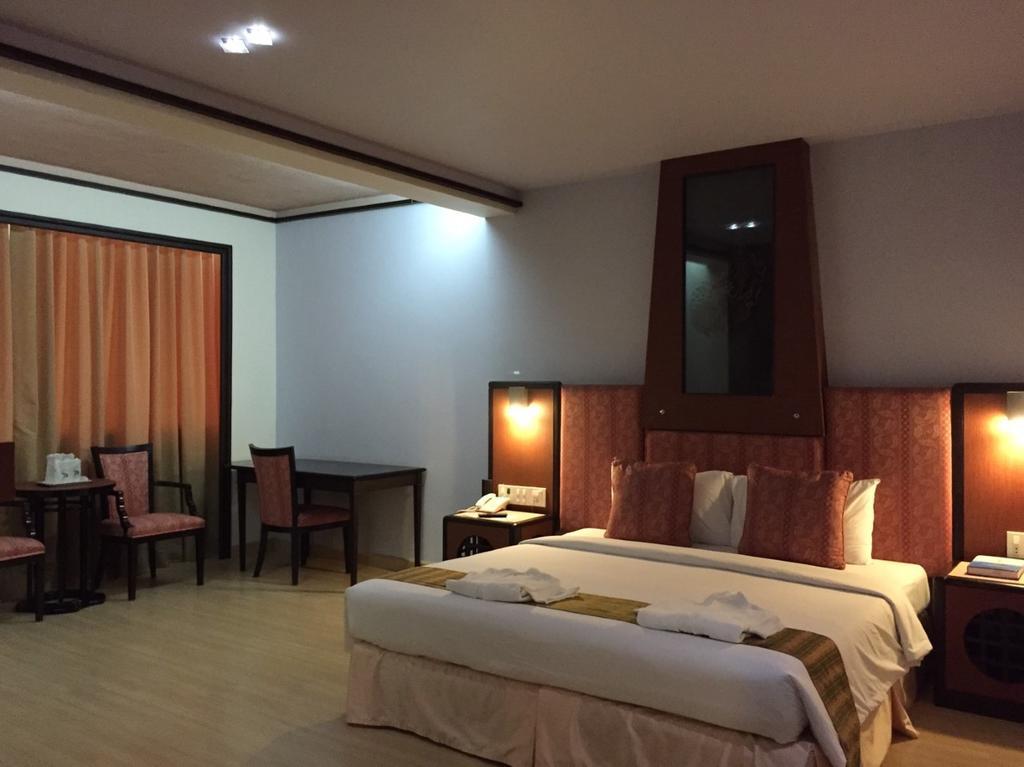 Hotel Bp Grand Tower