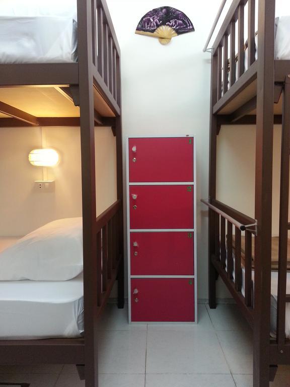 Economy hotel Dreams & 2*