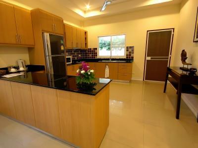 Resort Thai Thani Pool 4*