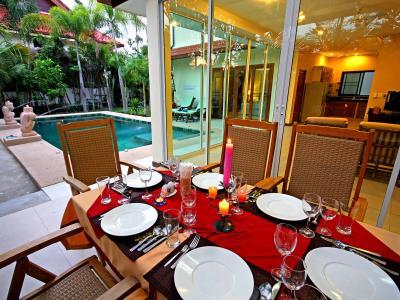 Resort Thai Thani Pool Jomtien Beach