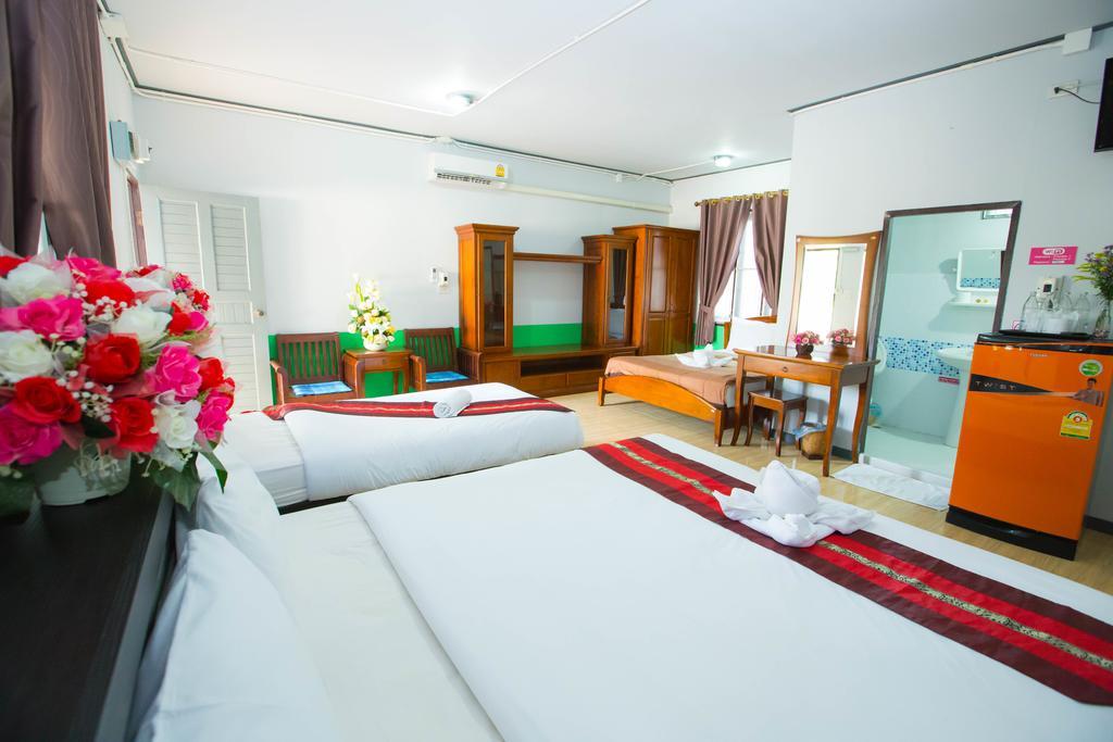 Revolution Hostel