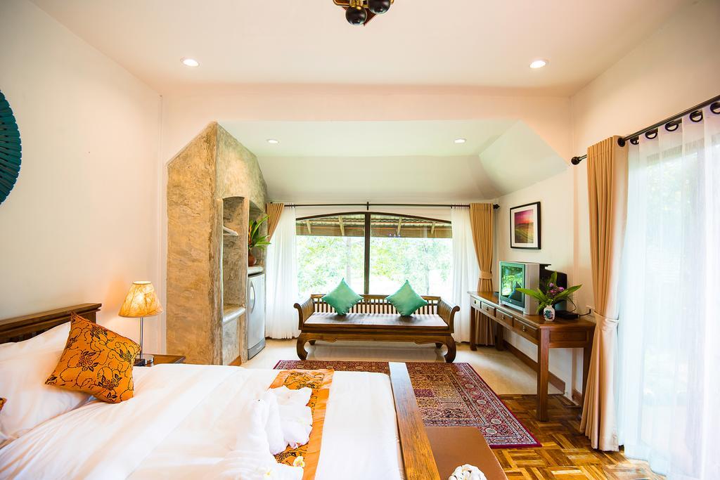 E-outfitting Resort Pai