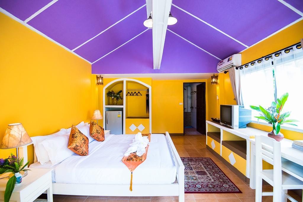 Resort E-outfitting 3*