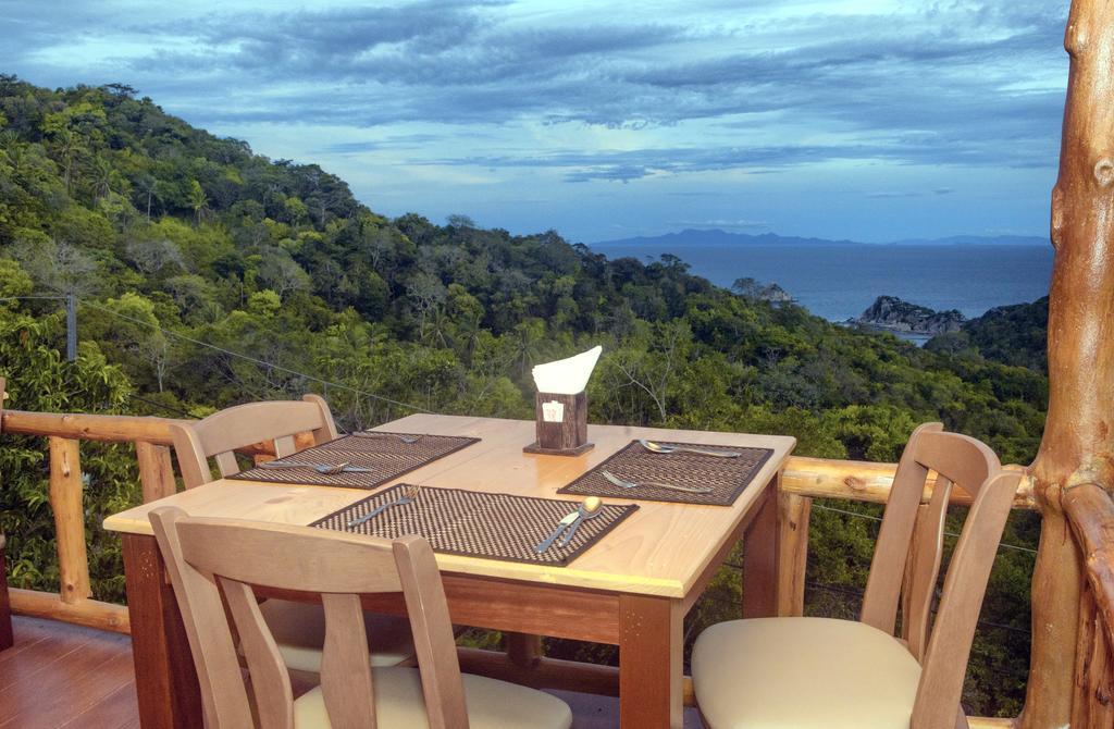 Seaview 3*