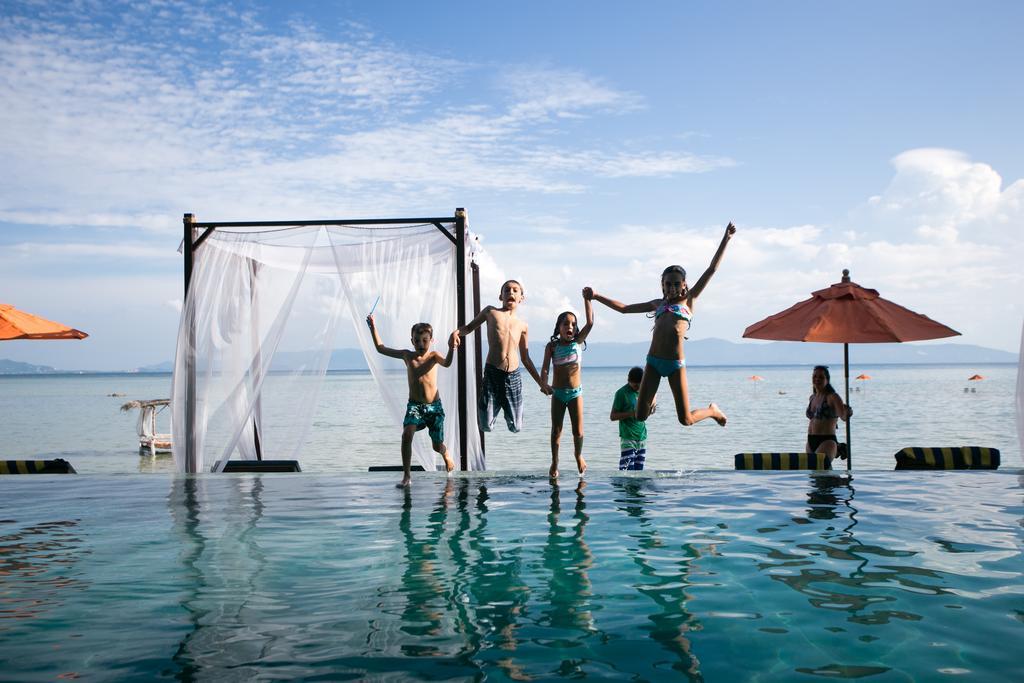 Chantaramas Koh Phangan Resort 4*