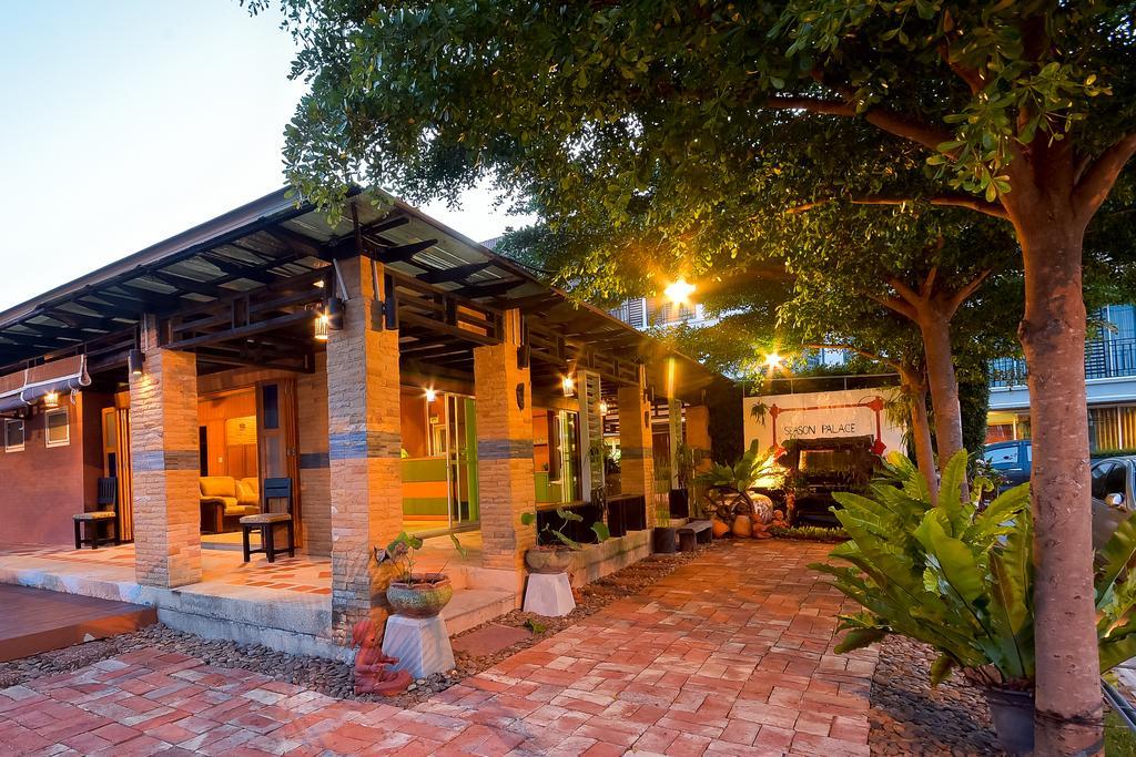 Hotel Season Palace Huahin