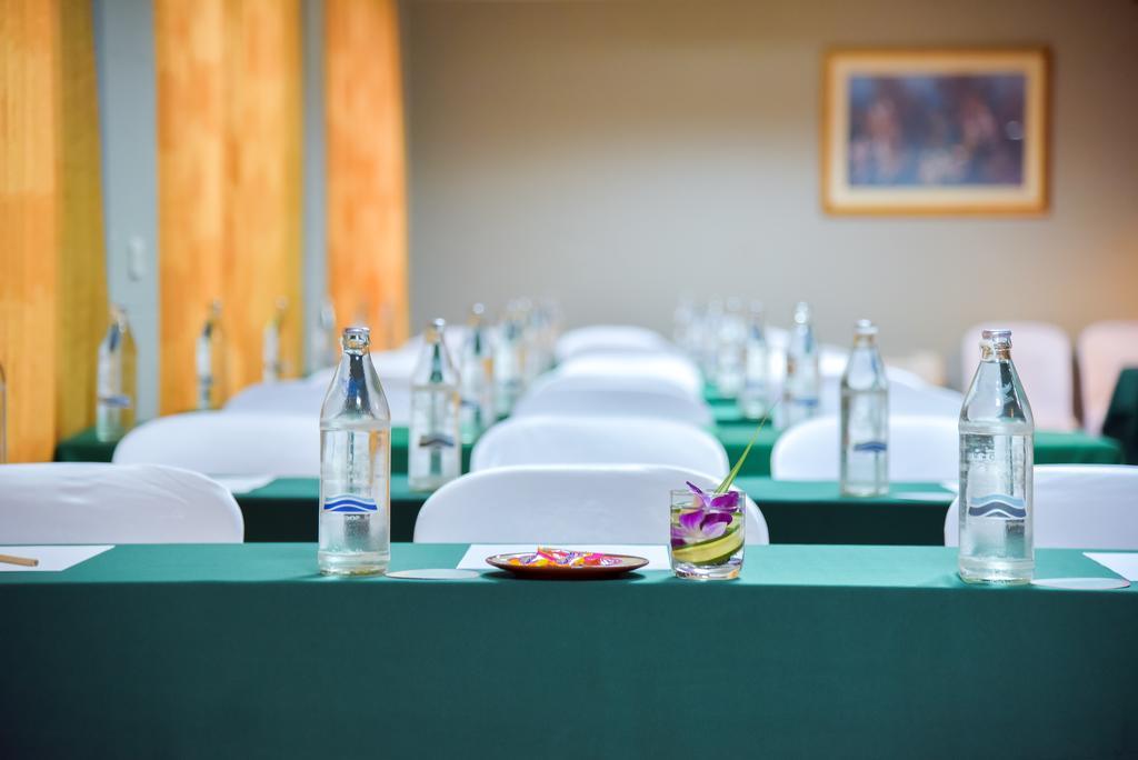Season Palace Huahin Hotel Cha-Am