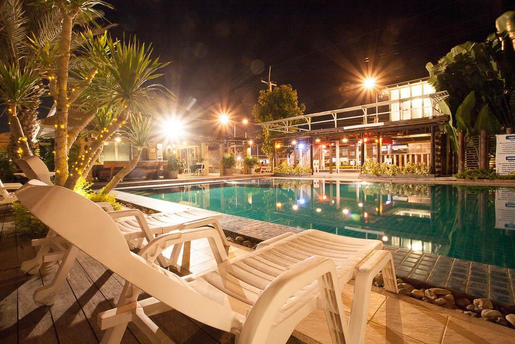 Season Palace Huahin Hotel Cha-Am