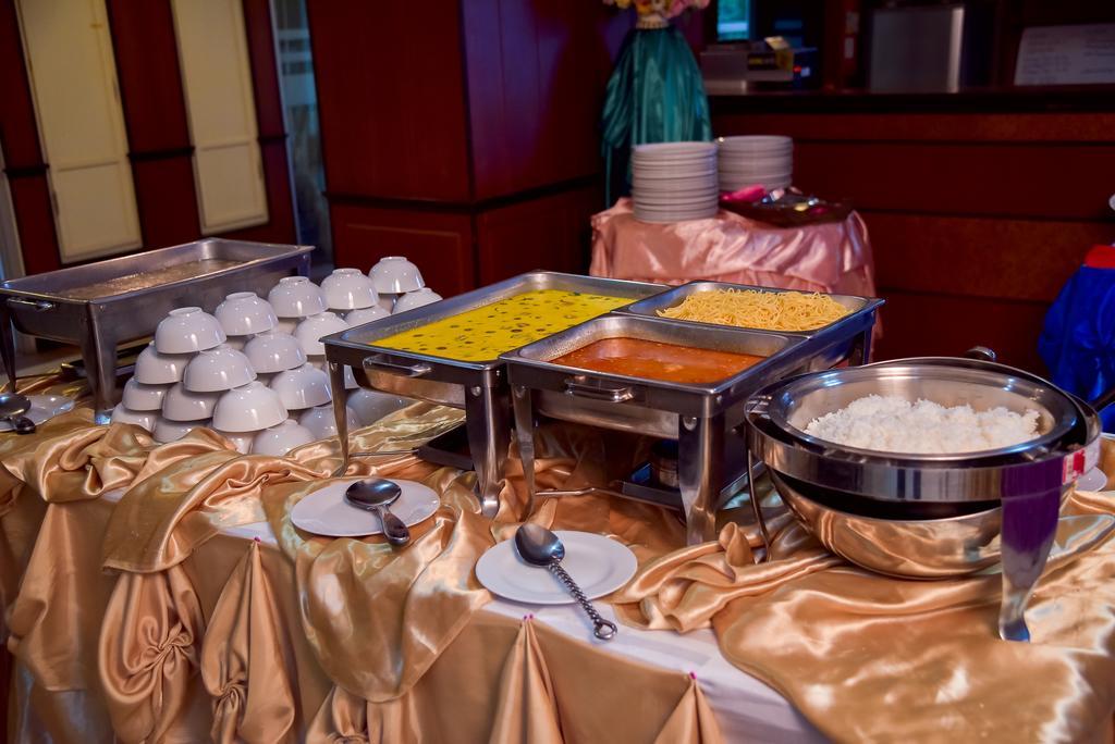 Hotel Season Palace Huahin Cha-Am