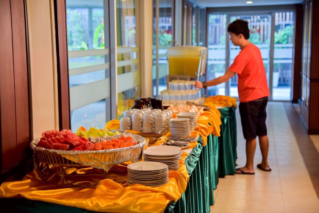 Season Palace Huahin Hotel 3*