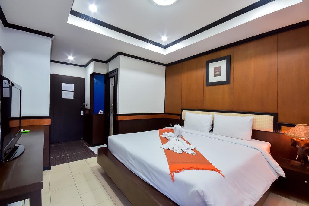 Season Palace Huahin 3* Cha-Am