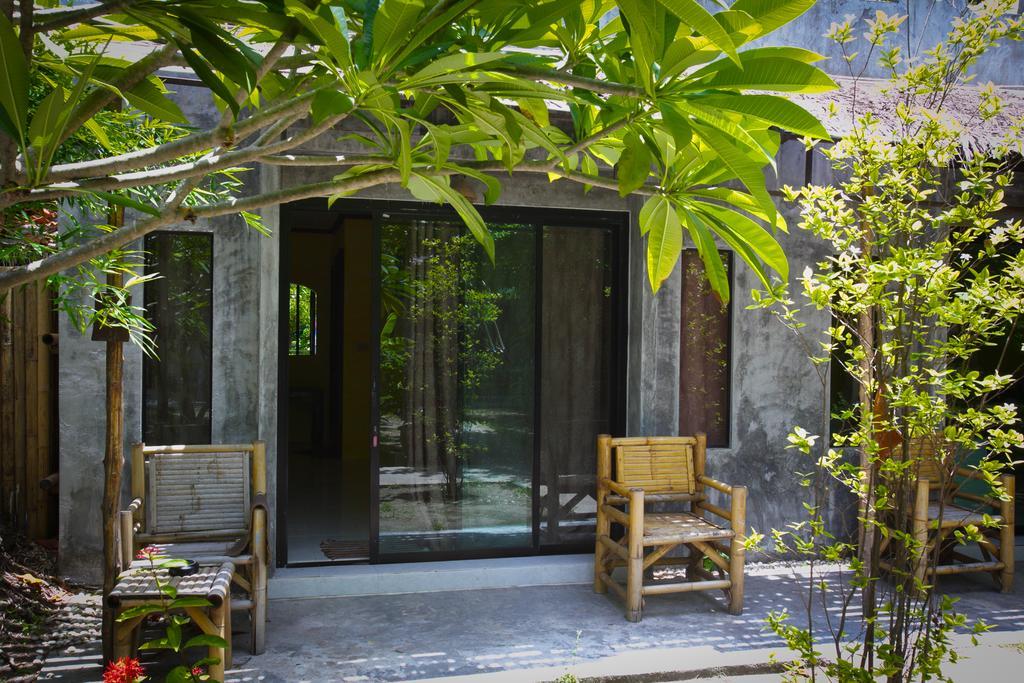 Resort The Blue Parrot 2*