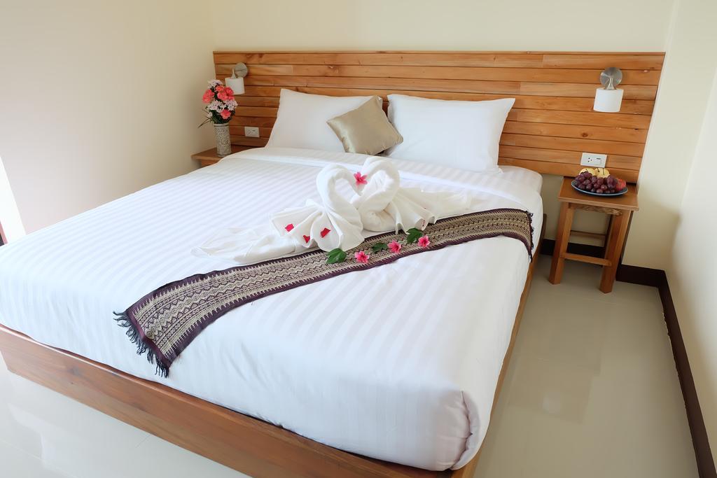 Chatin Guest house 2*