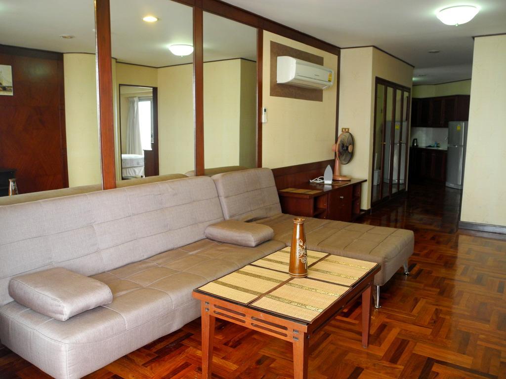 Sky Orchid Beachfront Apartment *