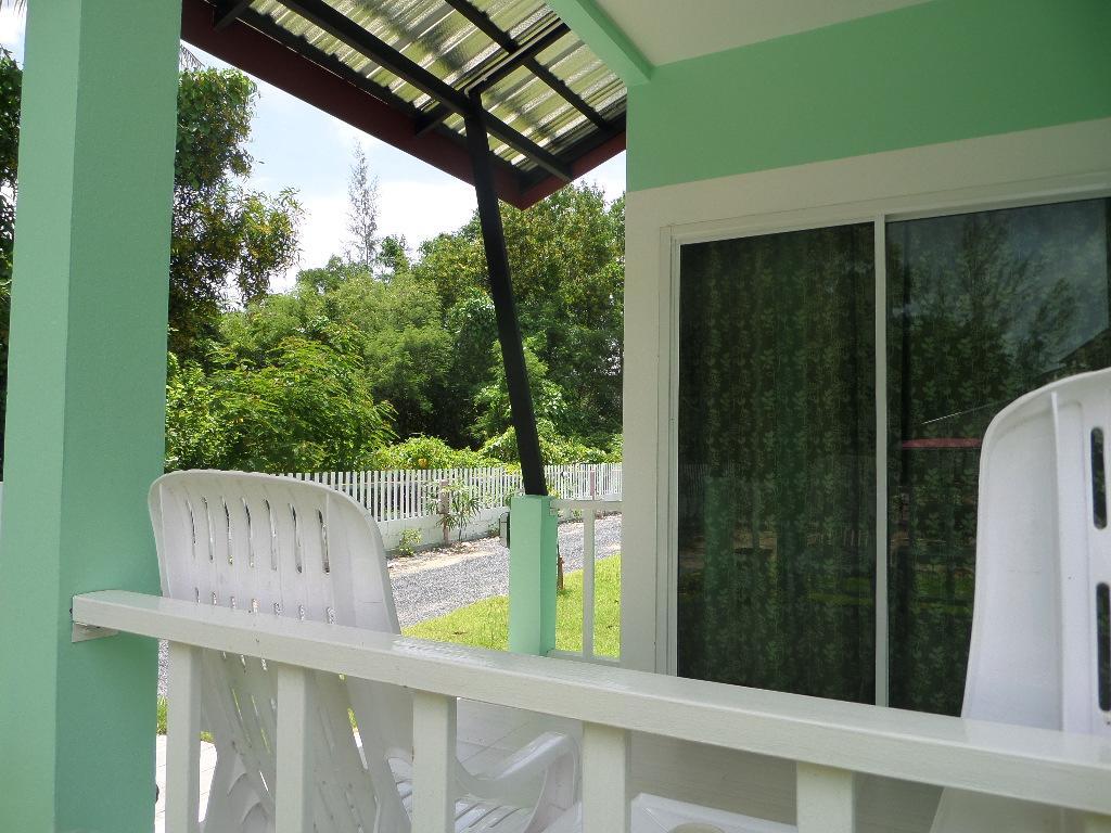 Lanta Triple Novel Guest house 2*