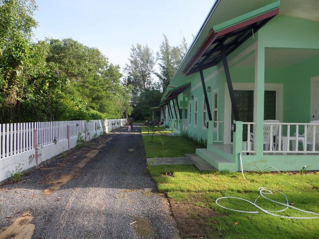 Guest house Lanta Triple Novel 2*