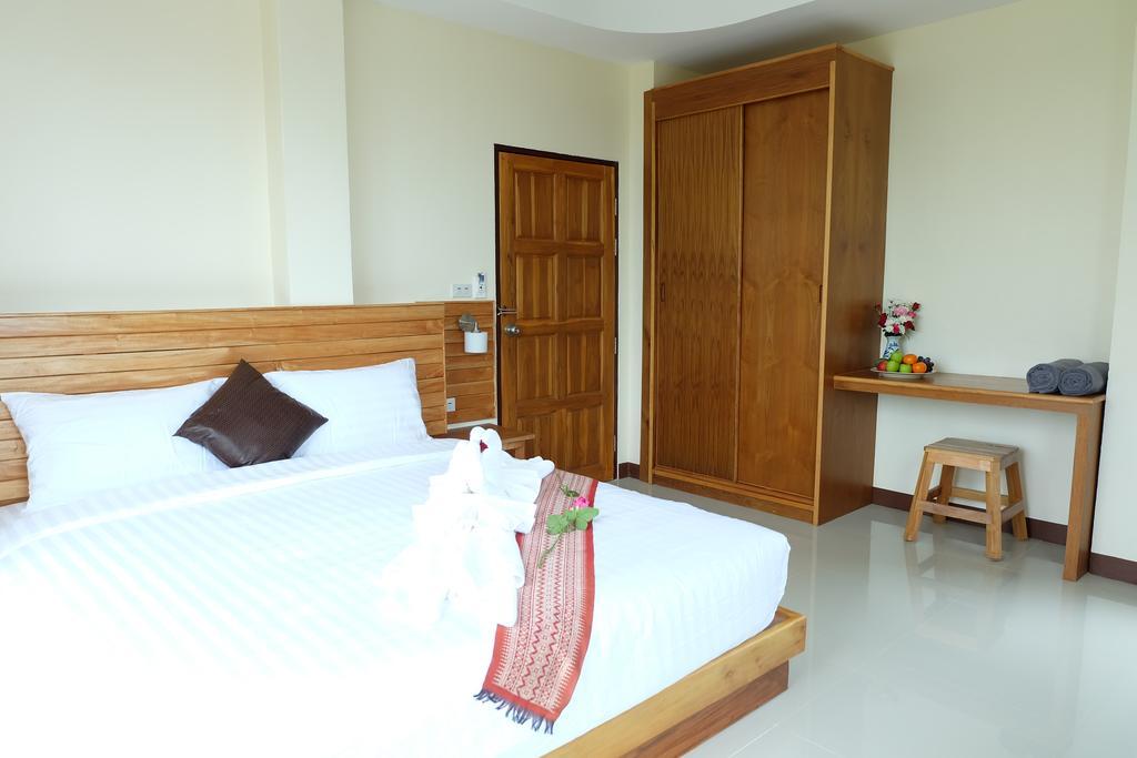 Chatin Guest house 2*