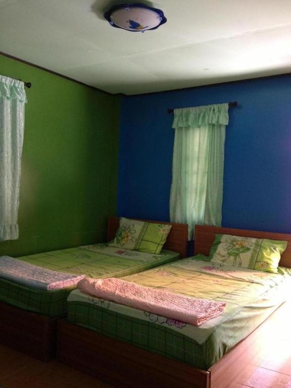 Hotel Friendly &