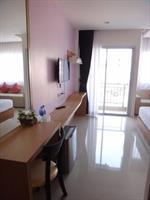 Lifestyle Patong Hotel 3*