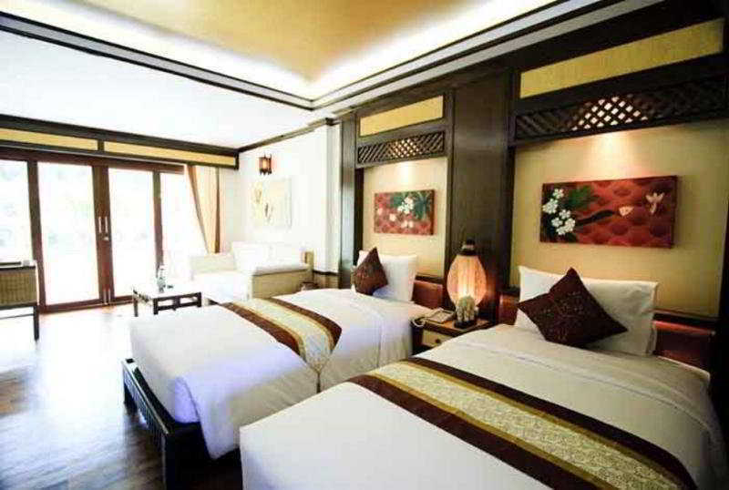 Salad Buri Resort- Sha Extra 4* Salad Beach