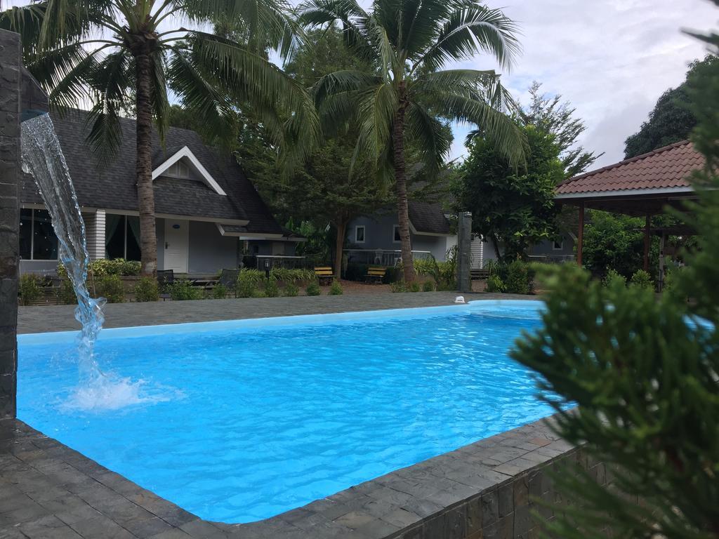Resort A Little 3*