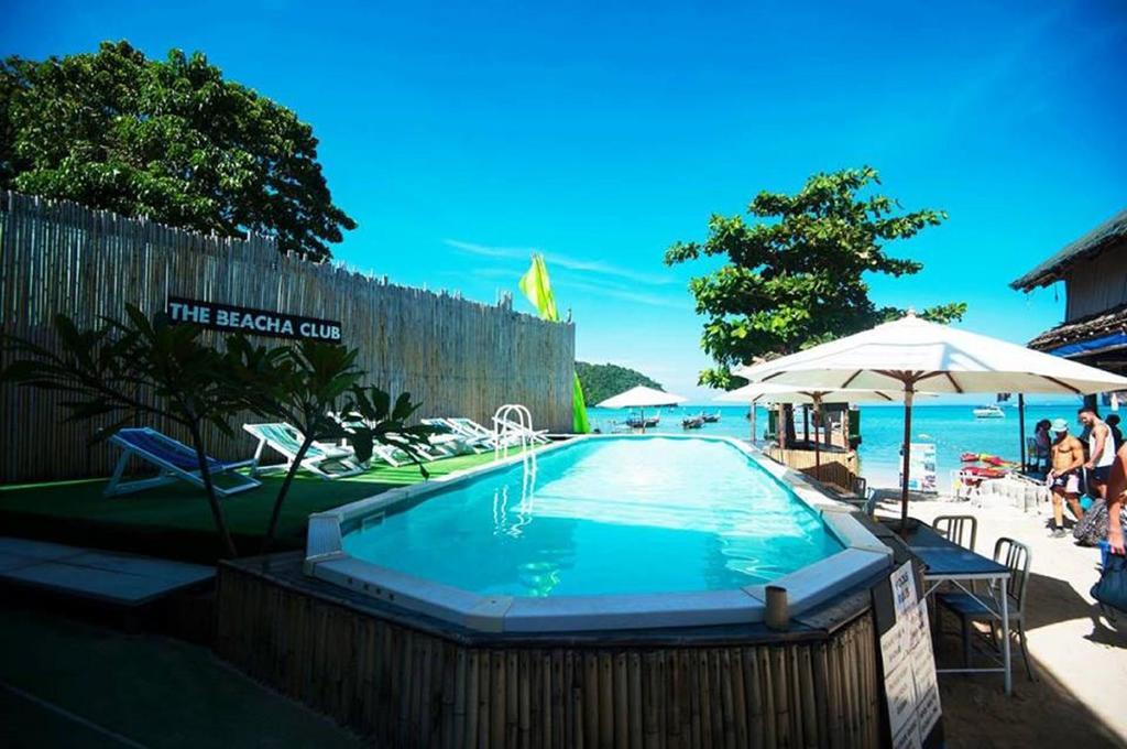 Hotel The Beacha Club