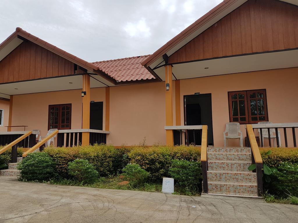 Lanta Paradise Resort
