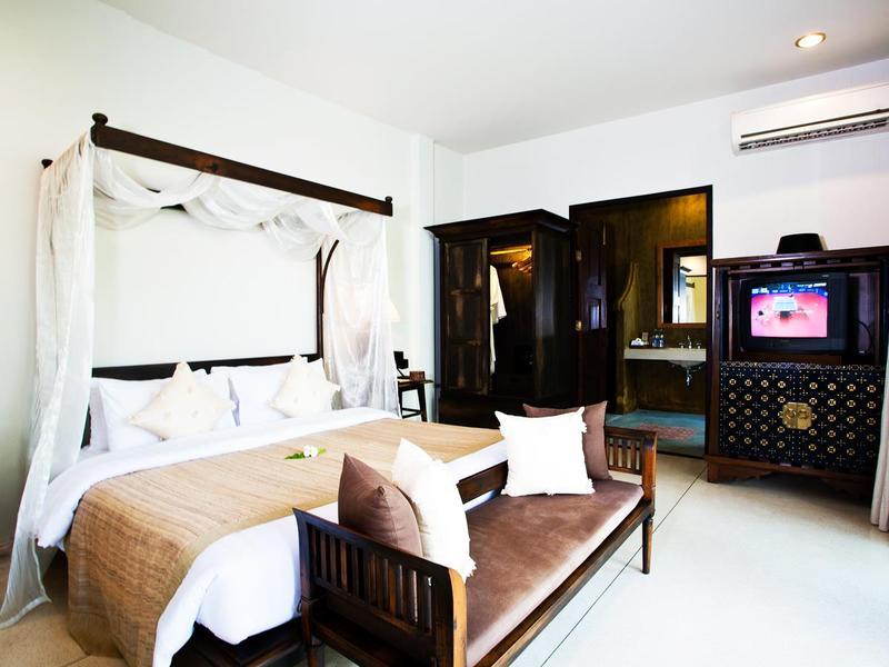 Resort Saree Samui
