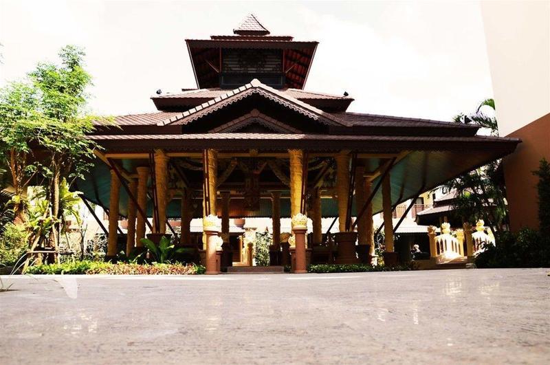 Shanaya & Phuket Hotel