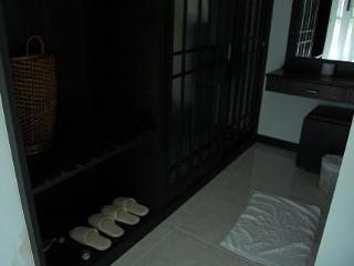 Thai Modern & 