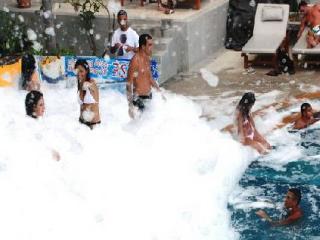 Drop In And Hotel 3*