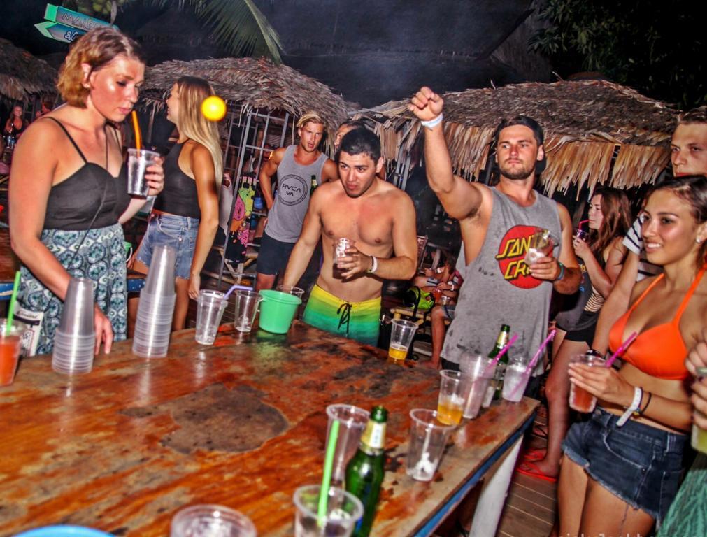 Phangan Arena Hostel *
