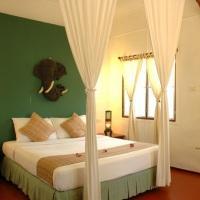 Hotel The Island & 2*