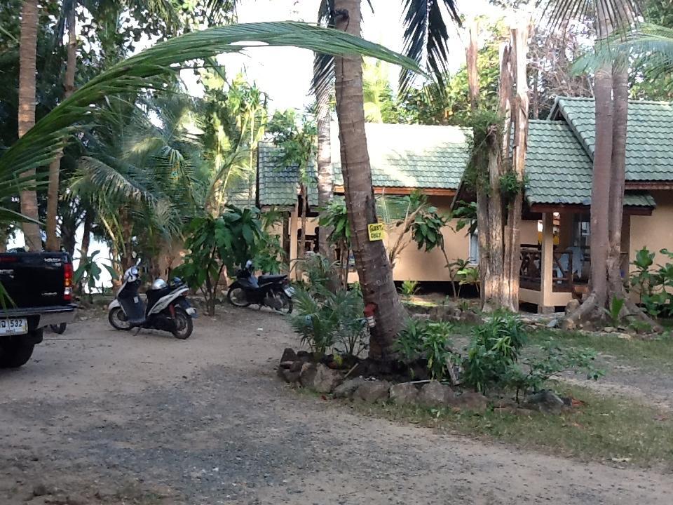 Paradise Palms Resort