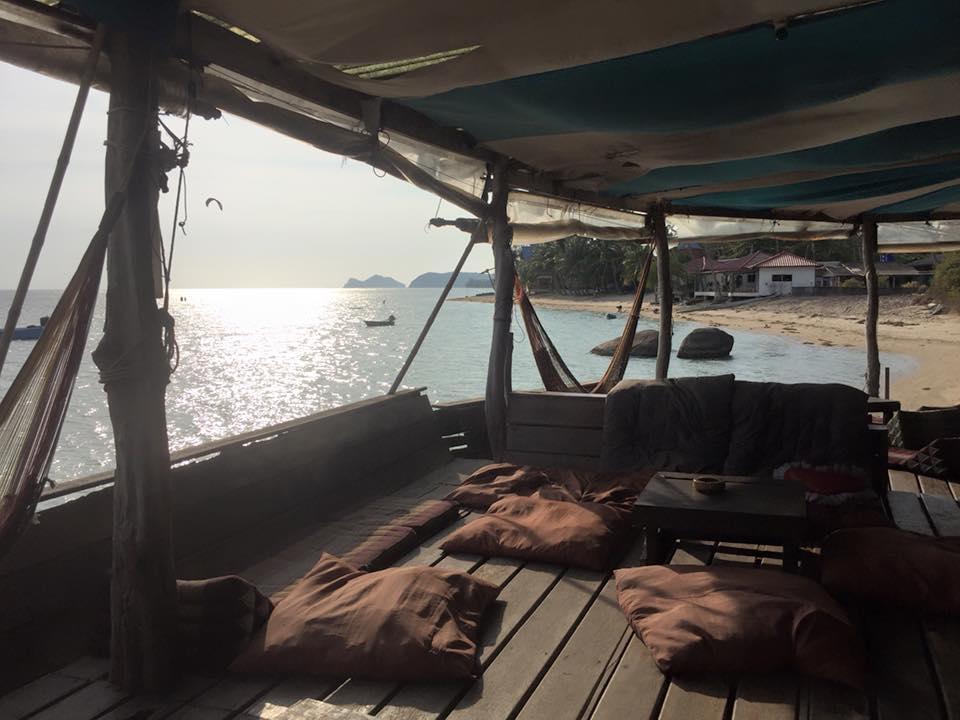 Two Rocks Baan Tai