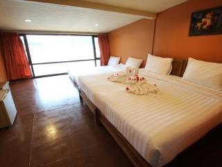 Resort Panvaree Ban Chieo Ko