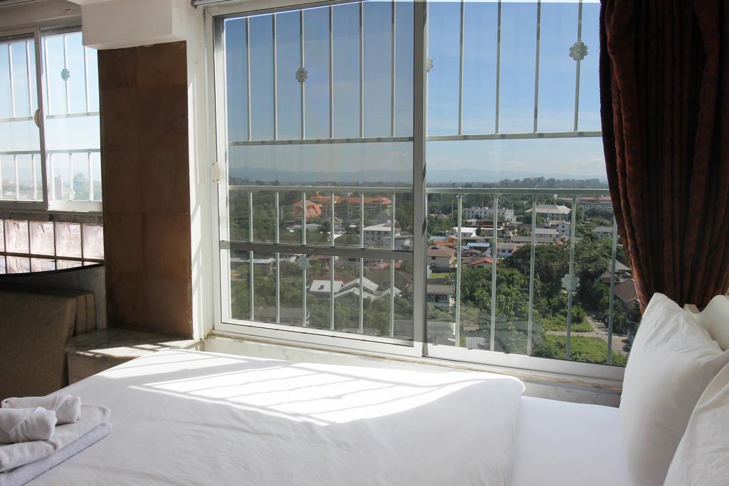 Penthouse Galare Thong Tower *